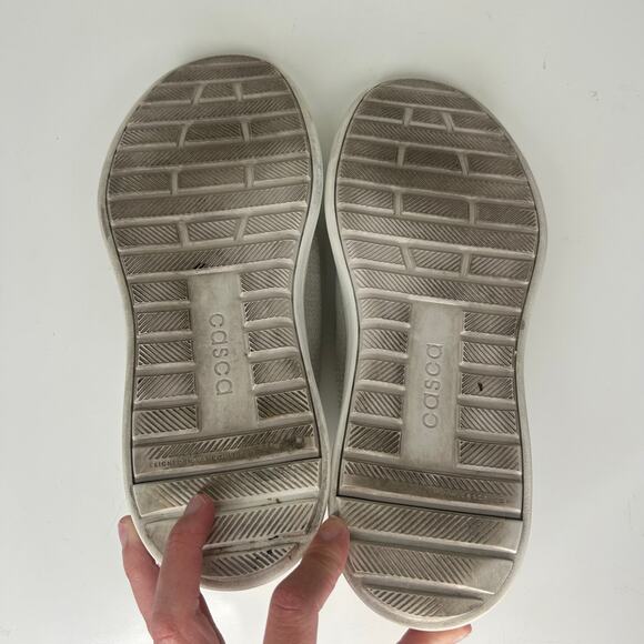 Casca Avro Knit Sneakers - Picture 5 of 7